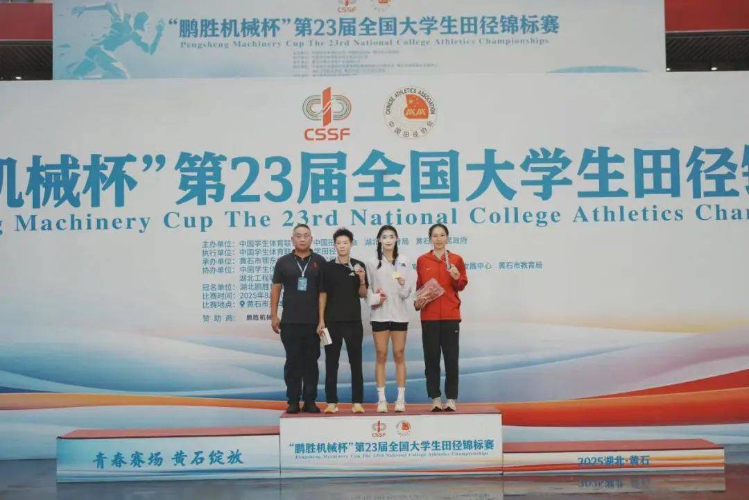 包含田径邀请赛，北城玄武队与徽州闪电队淘汰对手，阵地战处理得当！观赏性拉满的词条
